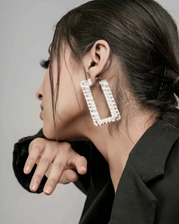 White_Premium_Earring_For_Women