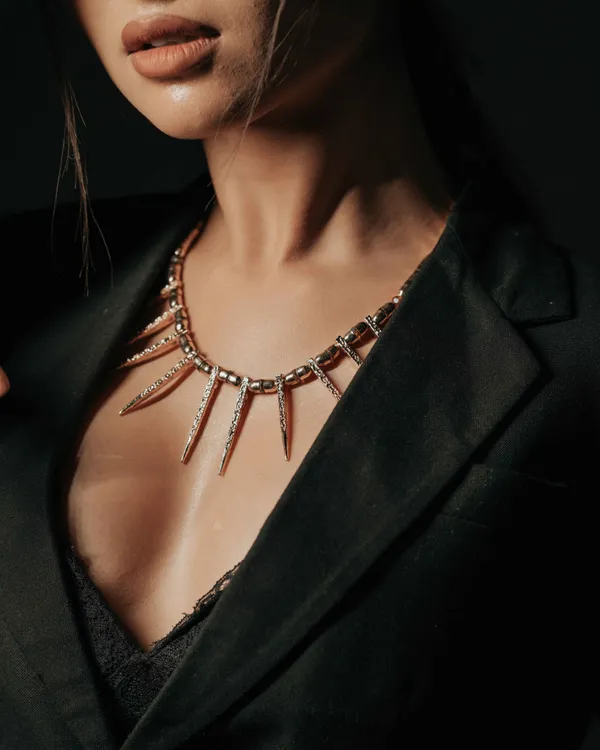 Golden_Premium_Necklace_For_Women