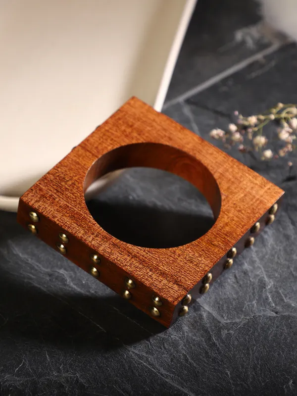 Brown_Premium_Bangle_For_Women