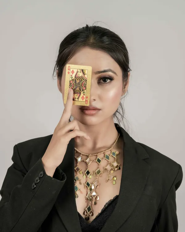 Golden_Premium_Necklace_For_Women