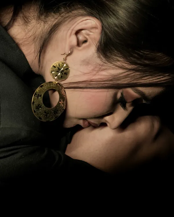 Gold_Premium_Earring_For_Women