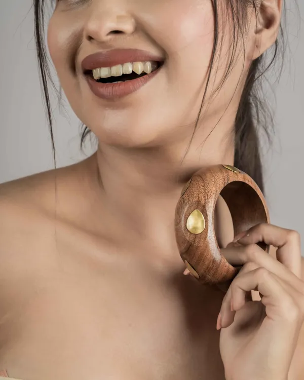 Brown_Premium_Bangle_For_Women