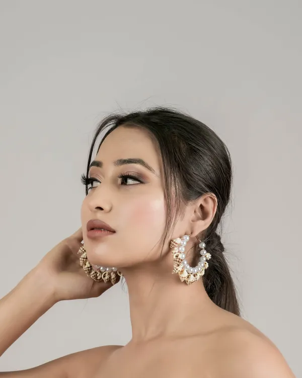White_Premium_Earring_For_Women