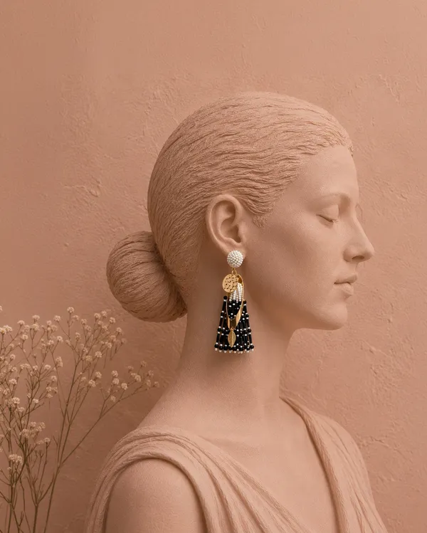 Black_Premium_Earring_For_Women