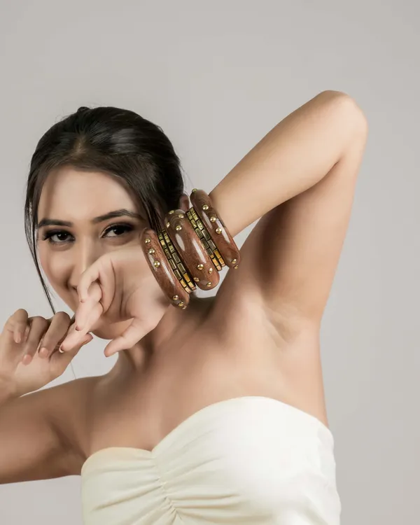 Brown_Premium_Bangle_For_Women