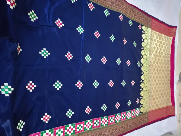 Blue_Silk_Blend_Embroidery_Work_Saree_For_Women