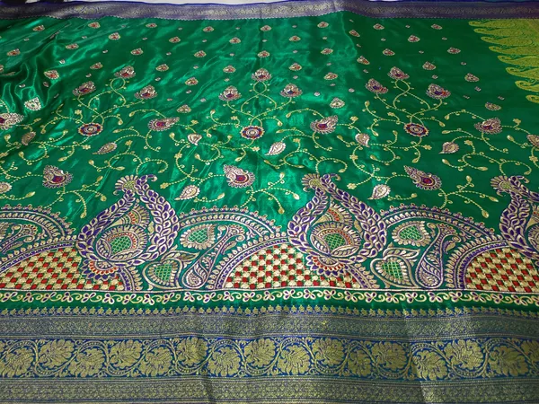 Bottle_Green_Banarasi_Embroidery_Saree_For_Women