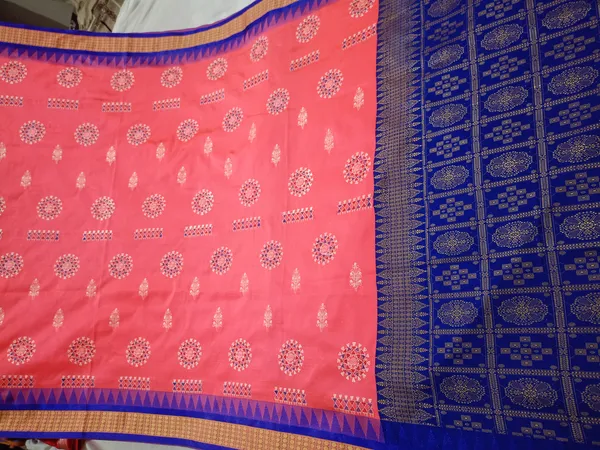 Bright_Pink_Sambalpuri_Resham_Embroidery_Work_Saree_For_Women