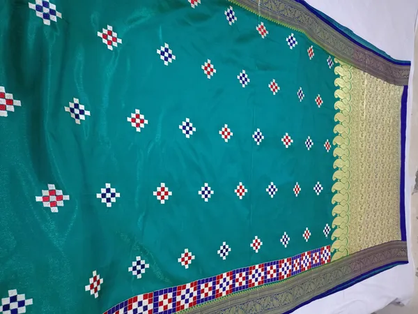 Light_Green_Banarasi_Silk_Embroidery_Work_Saree_For_Women