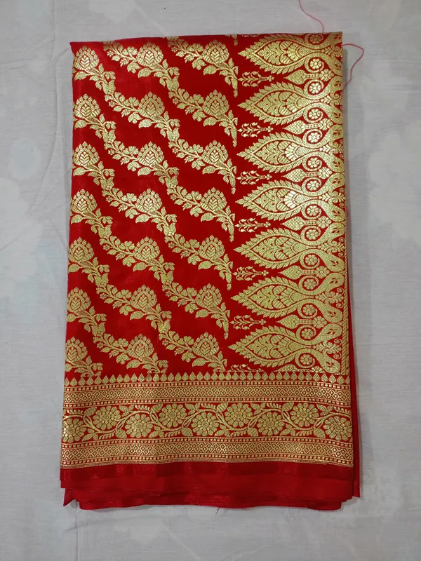 Red_Banarasi_Saree_For_Women