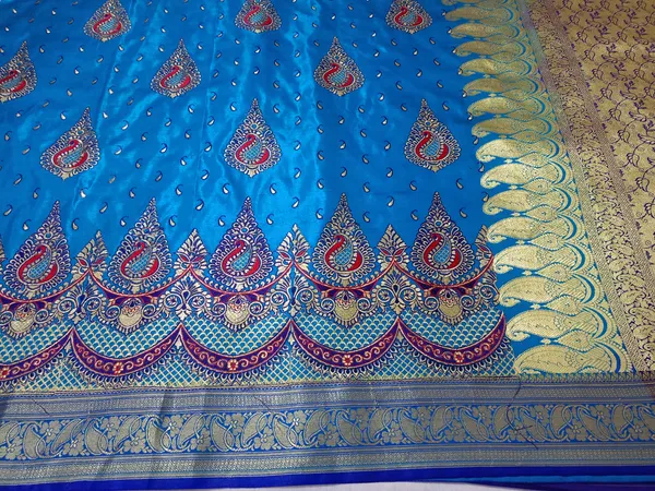 Royal_Blue_Banarasi_Silk_Embroidery_Saree_For_Women