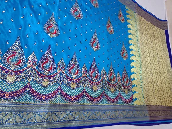Royal_Blue_Banarasi_Silk_Embroidery_Saree_For_Women