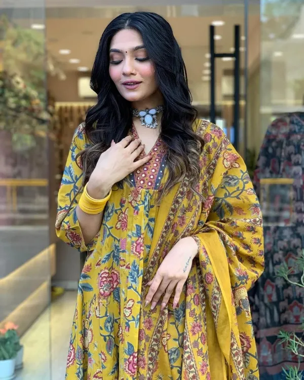 Multicolour_Rayon_Blend_Anarkali_Printed_Kurta_With_Palazzo_&_Dupatta_For_Women