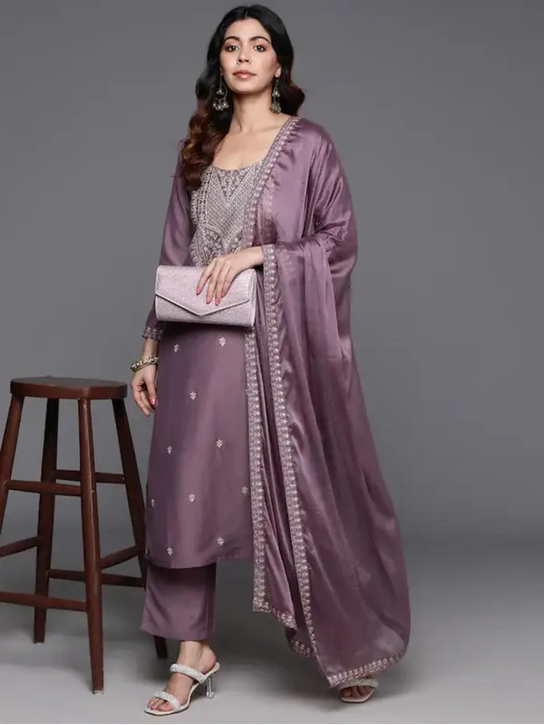 Purple_Chanderi_Embroidered_Salwar_Suit_For_Women