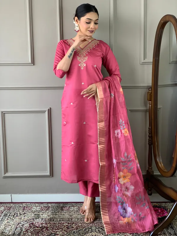 Pink_Niharika_Viscose_Chanderi_Kurta_Set_For_Women