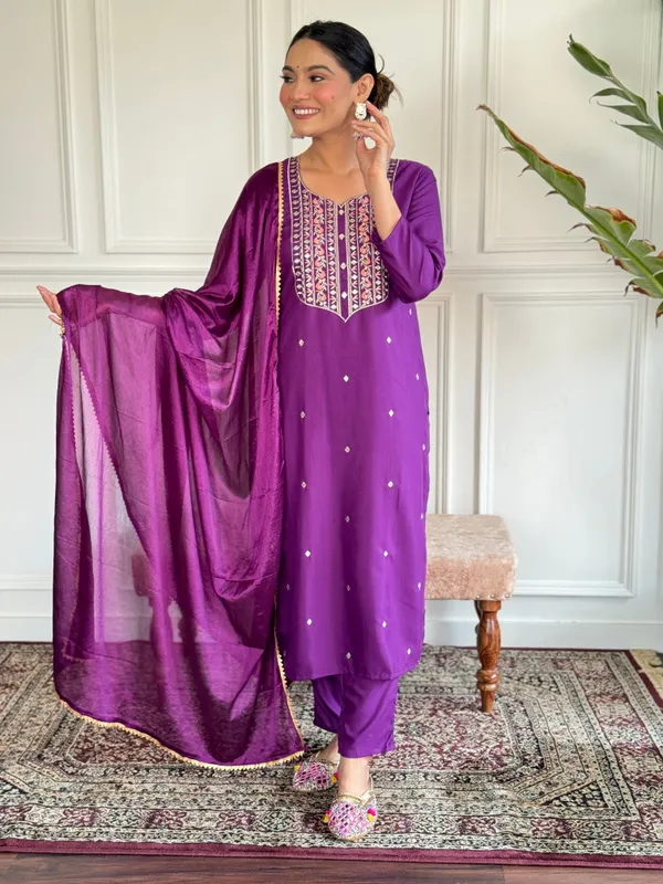 Purple_Rayon_Slub_Embroidery_Work_Straight_Attractive_Long_Kurta_Set_With_Matching_Dupatta_For_Women