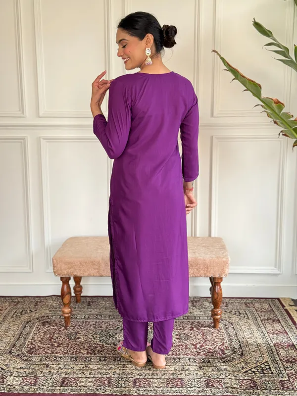 Purple_Rayon_Slub_Embroidery_Work_Straight_Attractive_Long_Kurta_Set_With_Matching_Dupatta_For_Women