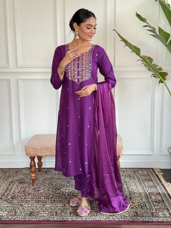 Purple_Rayon_Slub_Embroidery_Work_Straight_Attractive_Long_Kurta_Set_With_Matching_Dupatta_For_Women