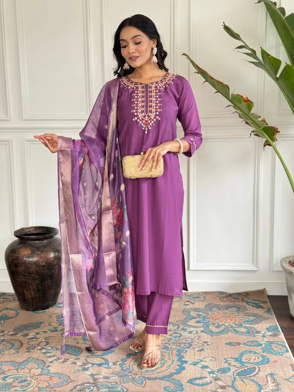 Purple_Embroidered_Chanderi_Viscose_Kurta_Set_For_Women