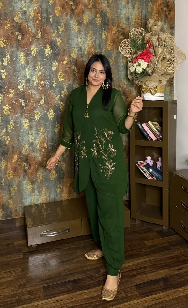 Bottle_Green_Handwork_Farshi_Salwar_Co-Ord_Set