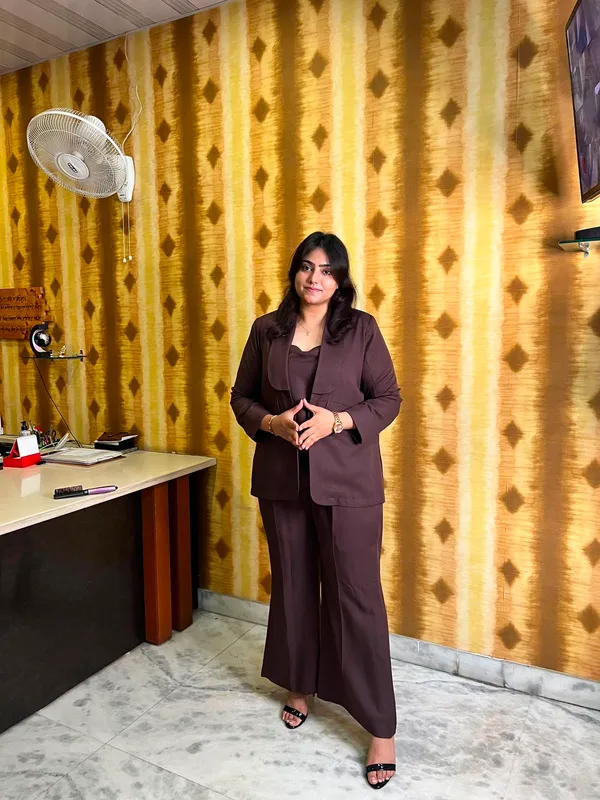 The_Luxe_Brown_3-Piece_Plus_Size_Business_Suit_Set