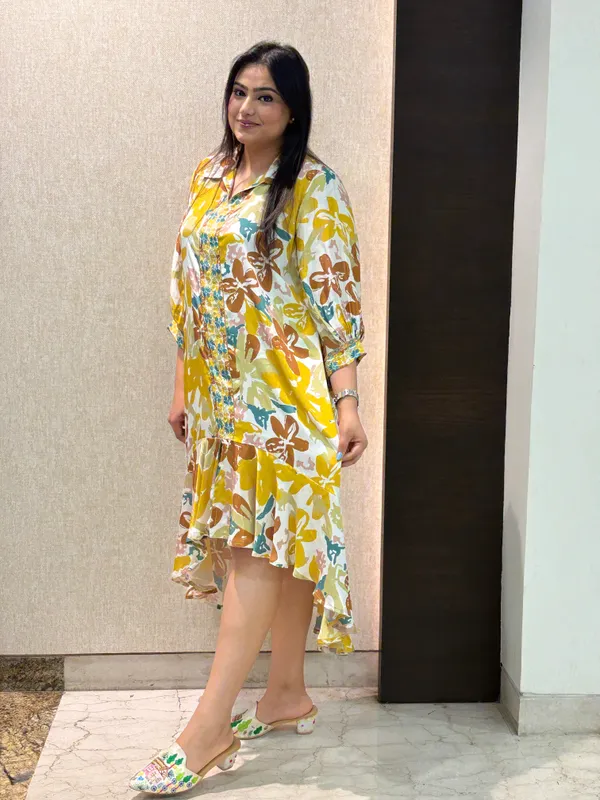 Yellow_Crepe_Printed_Dress_For_Women