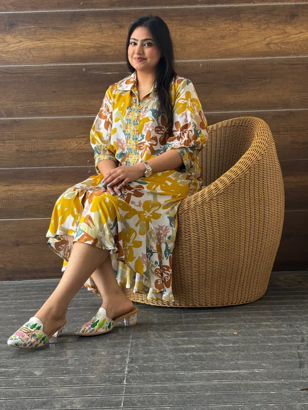 Yellow_Crepe_Printed_Dress_For_Women