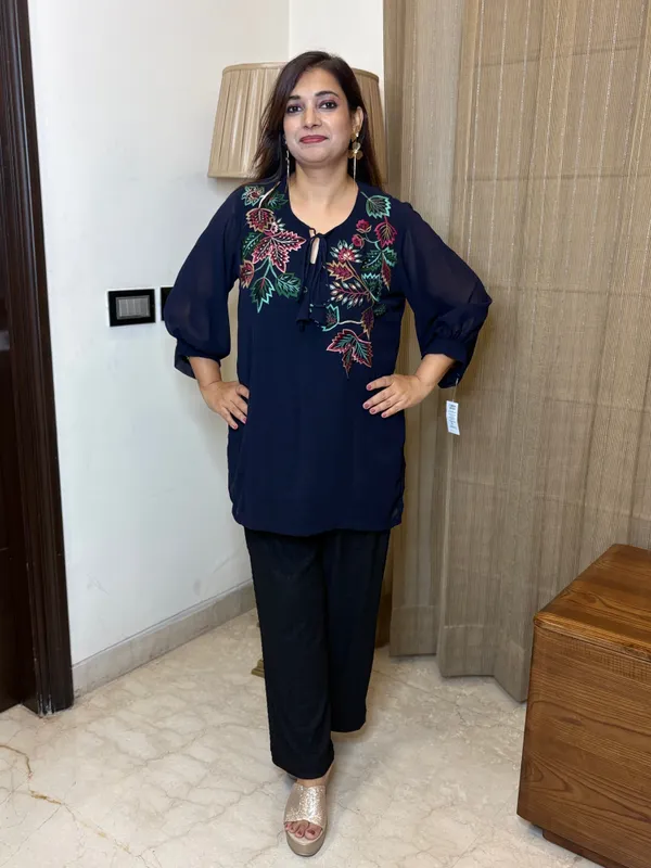 Navy_Blue_Top_With_Thread_Work_For_Women