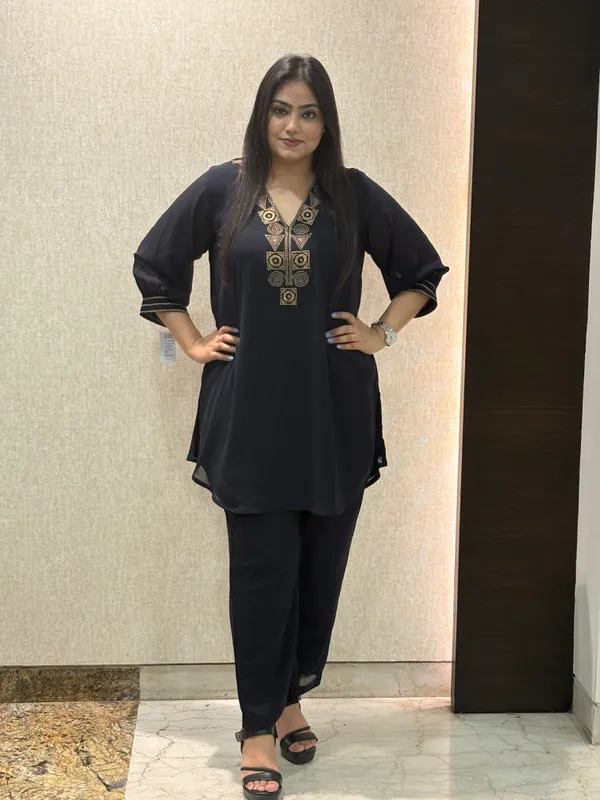 Navy_Blue_Co-Ord_With_Thread_Work_For_Women