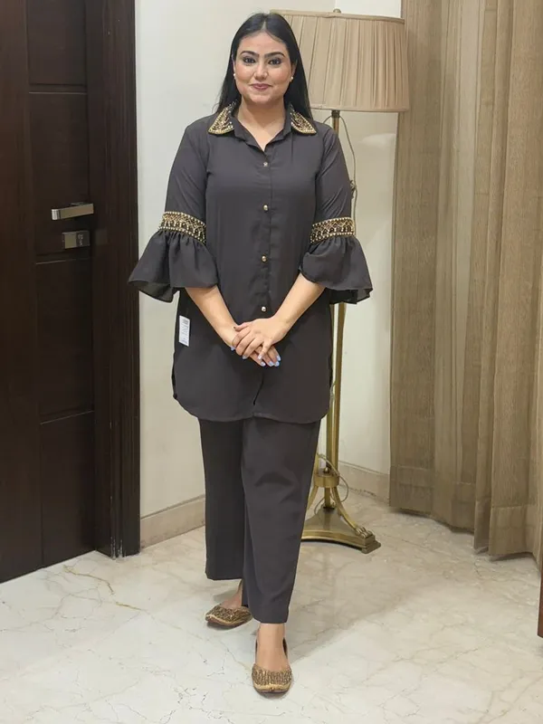 Grey_Co-Ord_Set_With_Handwork_And_Frill_Sleeves_For_Women
