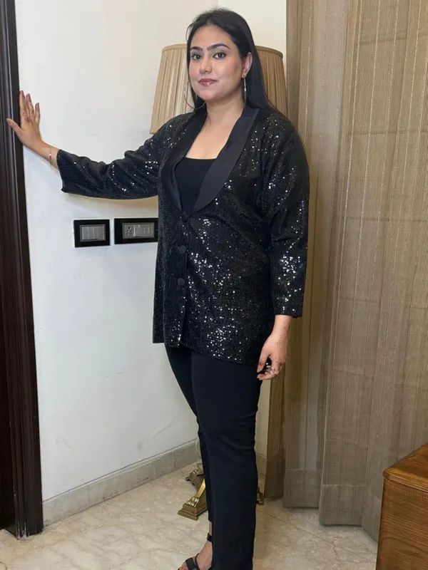 Black_Soft_Sequin_Blazer_For_Women