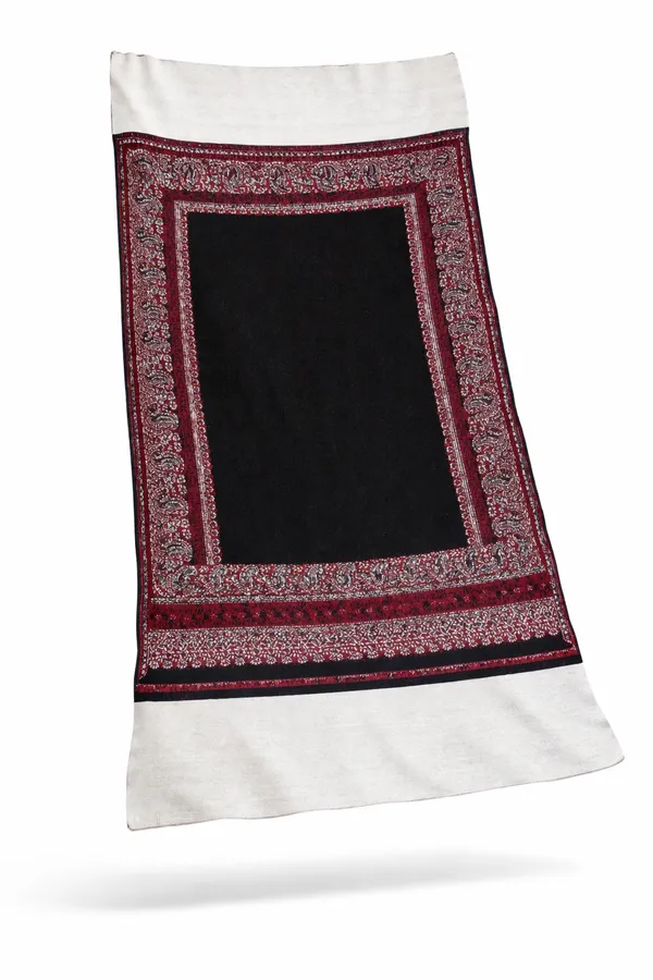 Black_And_Maroon_Wool_With_Viscose_Soft_Ethnic_Shawl_For_Men