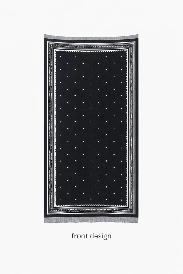 Black_And_White_Wool_With_Viscose_Soft_Ethnic_Shawl_For_Women