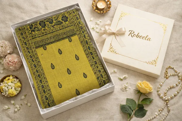 Designer_Cotton_Knitted_Dupatta_|_Soft_&_Elegant_Summer_Fashion_Dupatta
