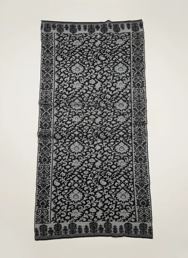 Black_Wool_With_Viscose_Soft_Ethnic_Shawl_For_Women