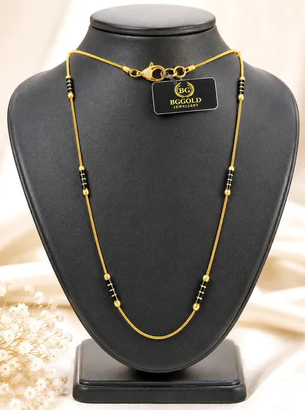 Balaji_Gold_Jewellery_Elegant_Black_&_Gold_Beaded_Mangalsutra_Chain