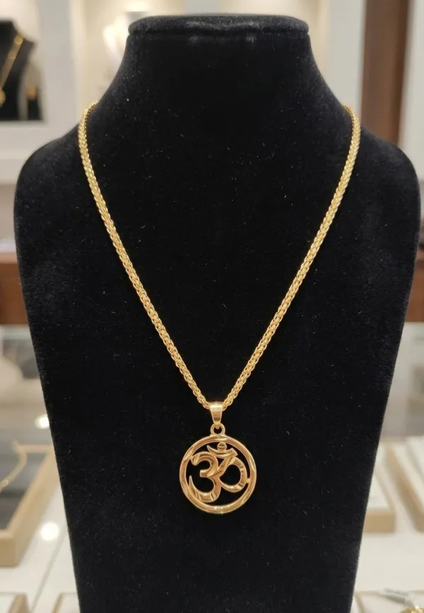 Balaji_Gold_Om_Symbol_Gold_Pendant_Chain_for_Men_&_Women