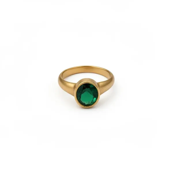 Balaji_Gold_Royal_Emerald_Oval_Gold_Ring