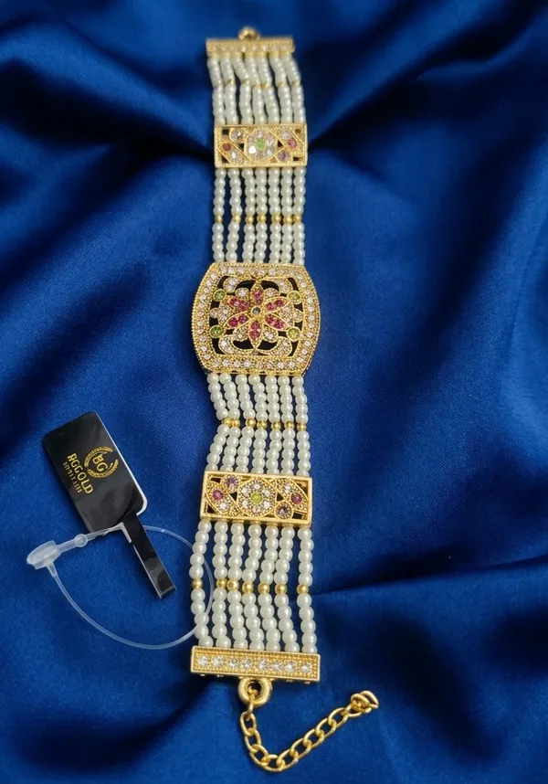 Balaji_Gold_Multicolour_Rajasthani_Royal_Pearl_&_Kundan_Bracelet_For_Women