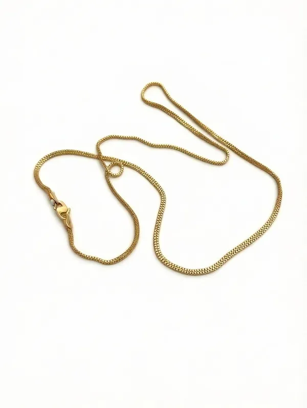 Classic_Gold-Plated_Sleeke_Chain_Necklace_for_Men_&_Women_|_Daily_Wear_Sleek_Gold_Chain