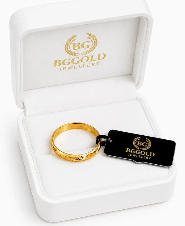 Classic_Gold_Plated_Textured_Minimalist_Band_Ring