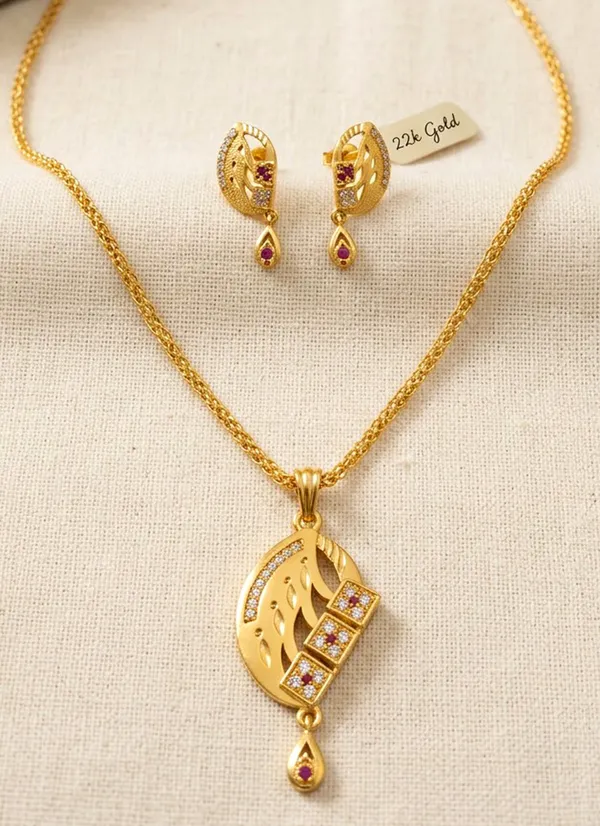 Elegant_22K_Gold_Leaf_Design_Pendant_Set_with_Ruby_&_CZ_Stones