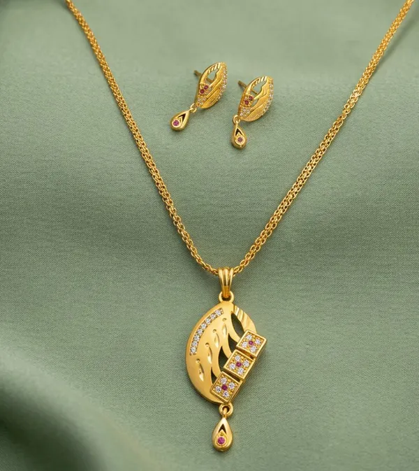 Elegant_22K_Gold_Leaf_Design_Pendant_Set_with_Ruby_&_CZ_Stones