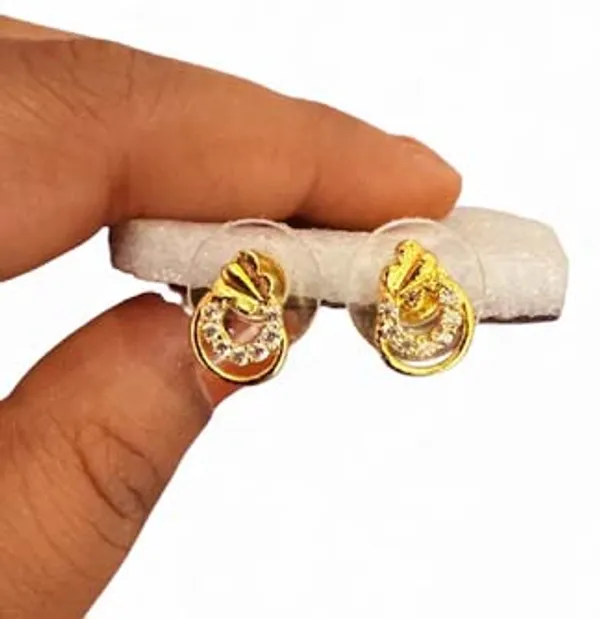 Elegant_Gold-Plated_Crystal_Loop_Stud_Earrings