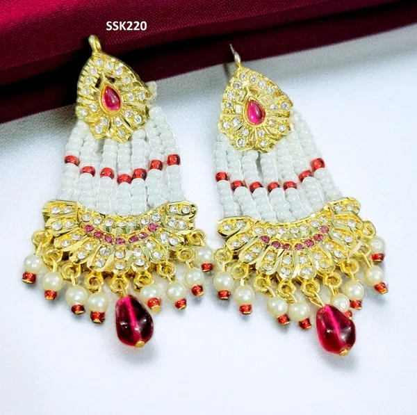 Gold_Finish_Red_Stone_Pearl_Beaded_Long_Earrings