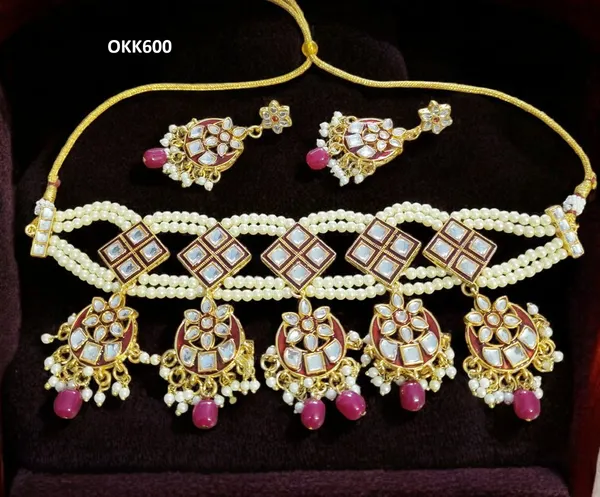 Majestic_Rajasthani_Kundan_Rani_Haar_with_Multi-Strand_Pearls_(Ruby_Red)