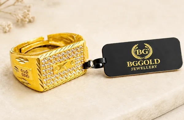 Premium_Gold_Plated_CZ_Studded_Royal_Men's_Ring
