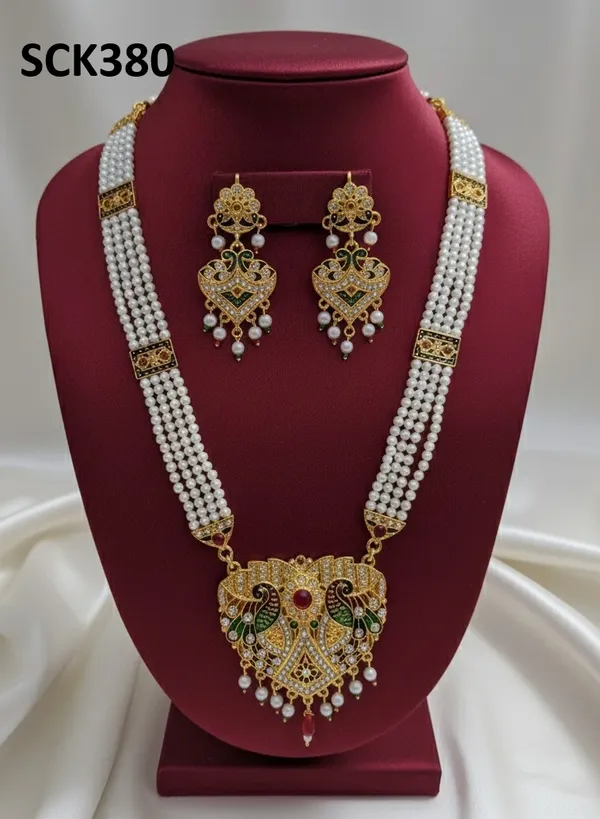 Royal_Rajasthani_Pearl_Necklace_with_Kundan_Pendant