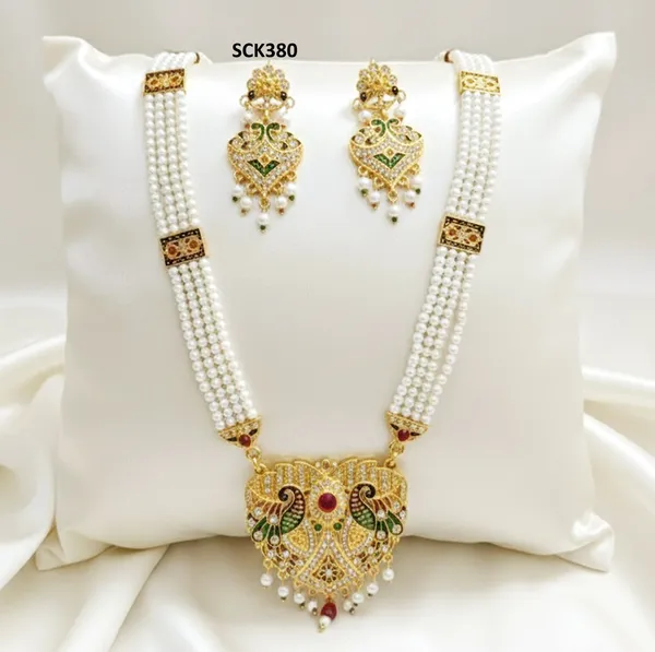 Royal_Rajasthani_Pearl_Necklace_with_Kundan_Pendant