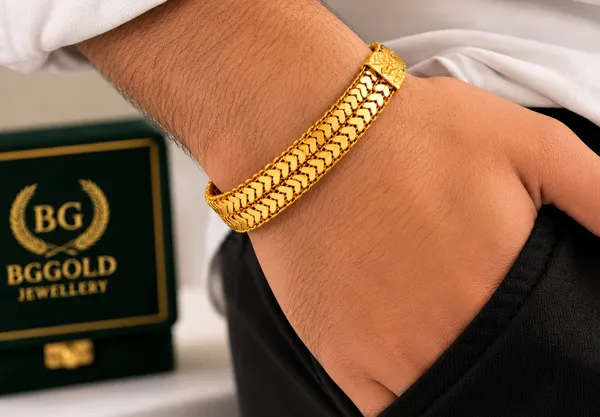 Elegant_Triple-Row_Textured_Gold-Plated_Unisex_Bracelet